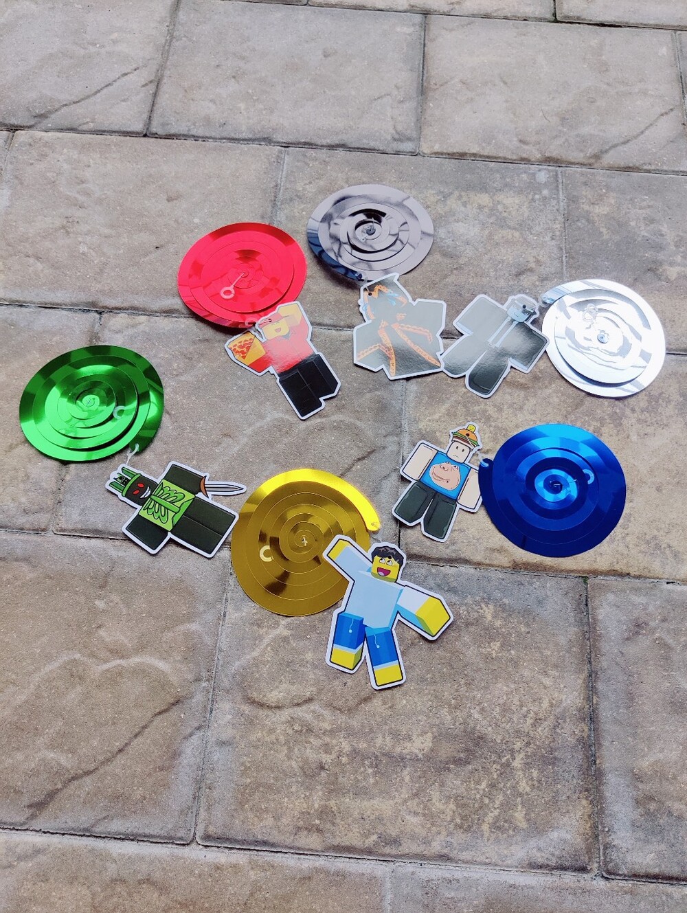🎈 Roblox Party Hanging Swirl Decorations (6-Piece Set) - Like New